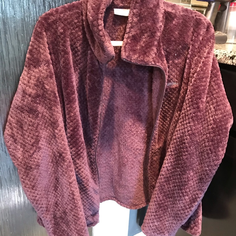 Women’s Columbia purple fuzzy soft jacket, Size L